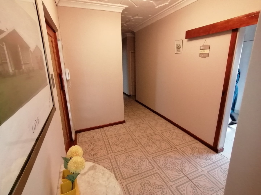 4 Bedroom Property for Sale in Vanes Estate Eastern Cape